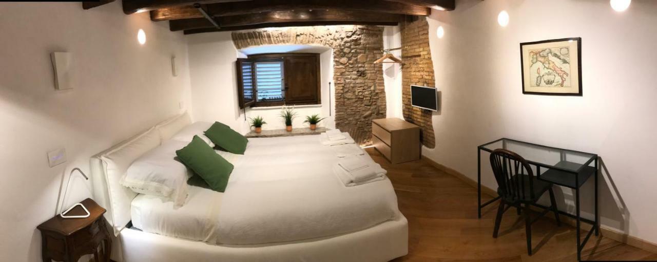 Apartamento La Casa Dei Marmi Roma Exterior foto